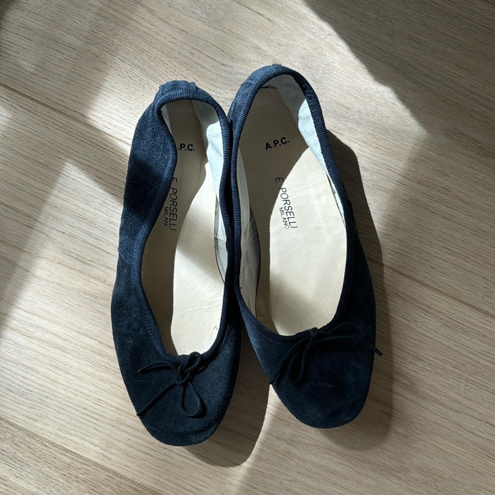 A.P.C. Navy Blue Suede E. Porselli Flats 35